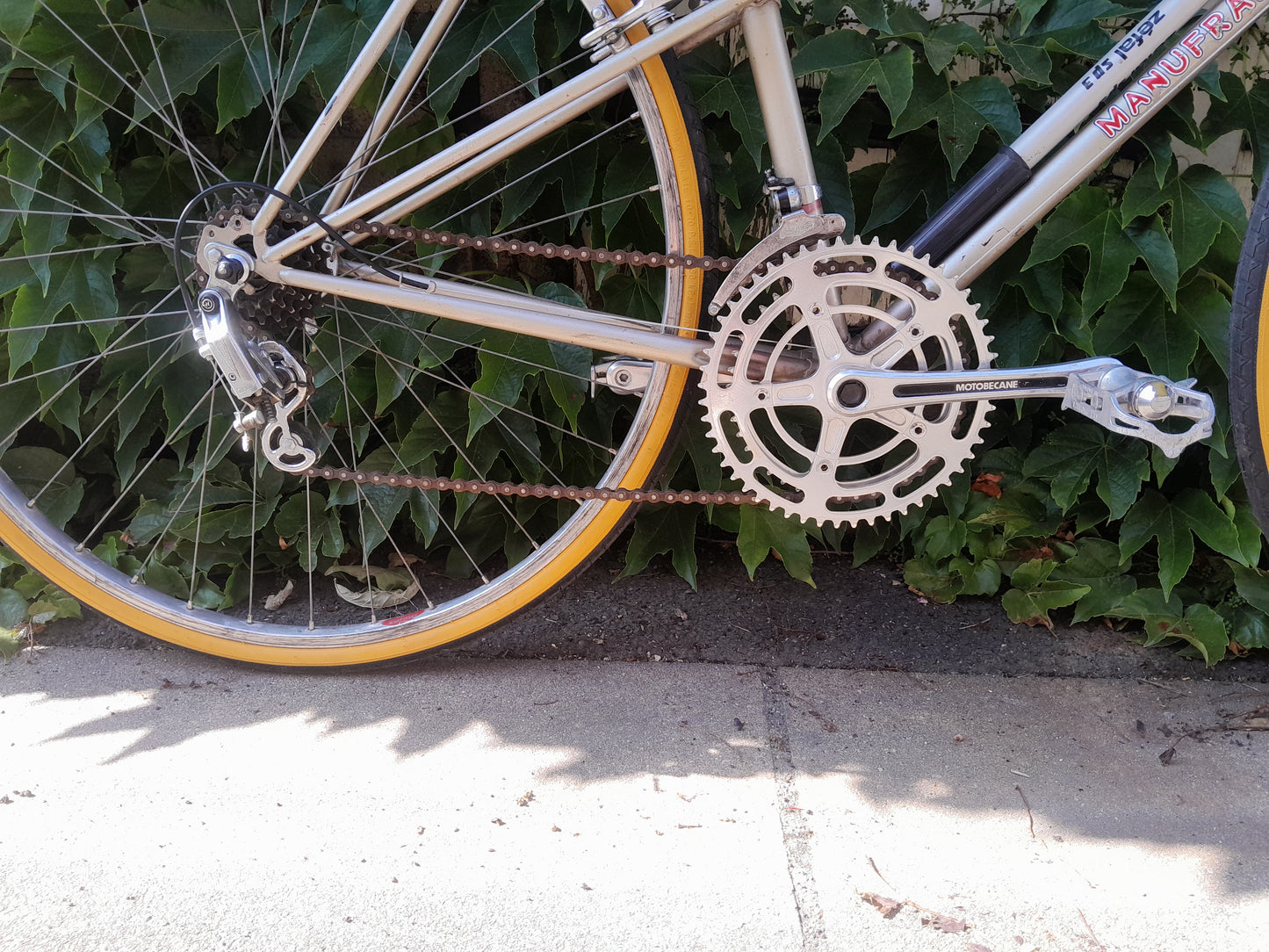 Vélo Ville / Femme vintage Manufrance T53 restauré